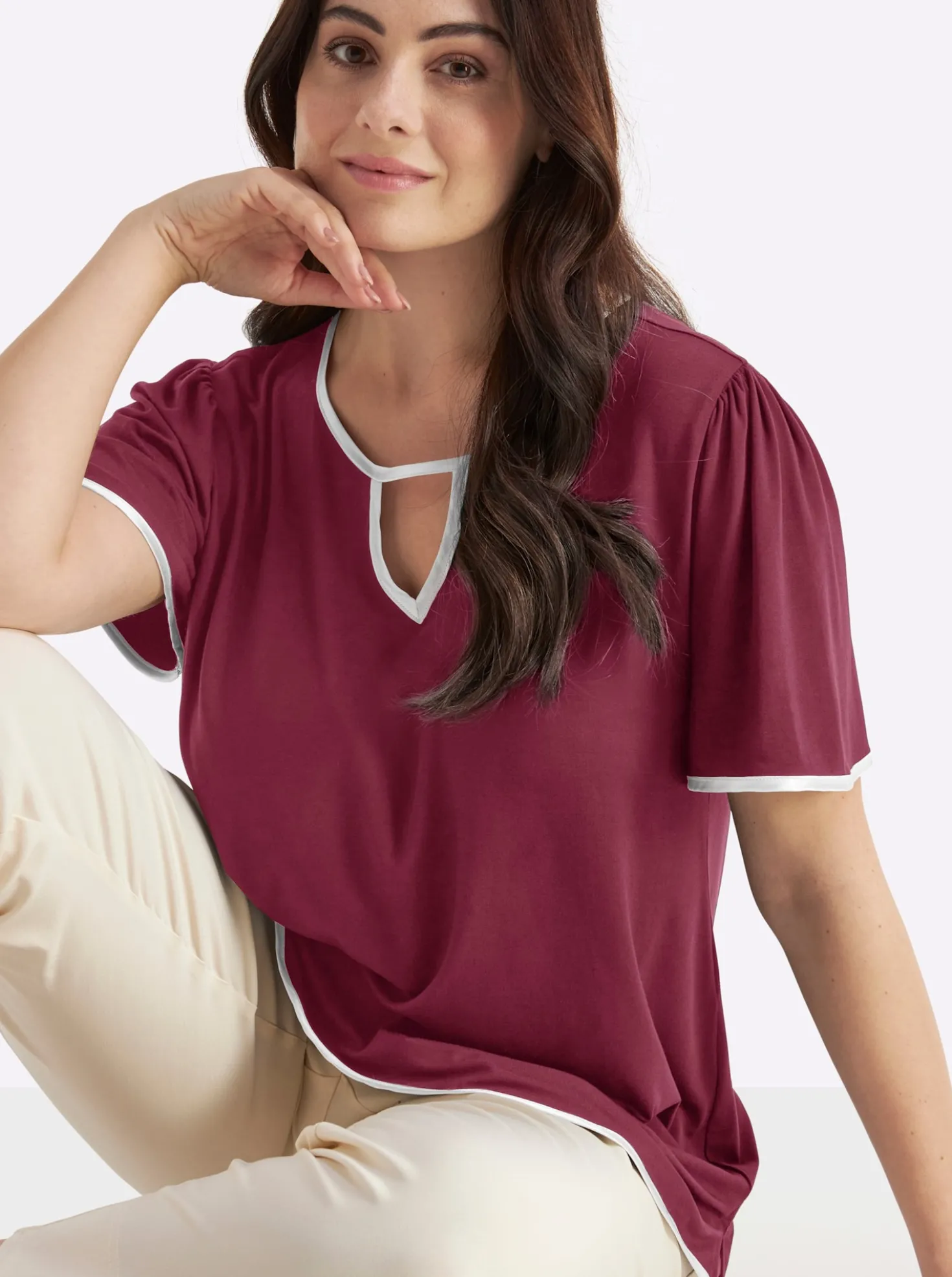 Shirt in leicht ausgestellter Form