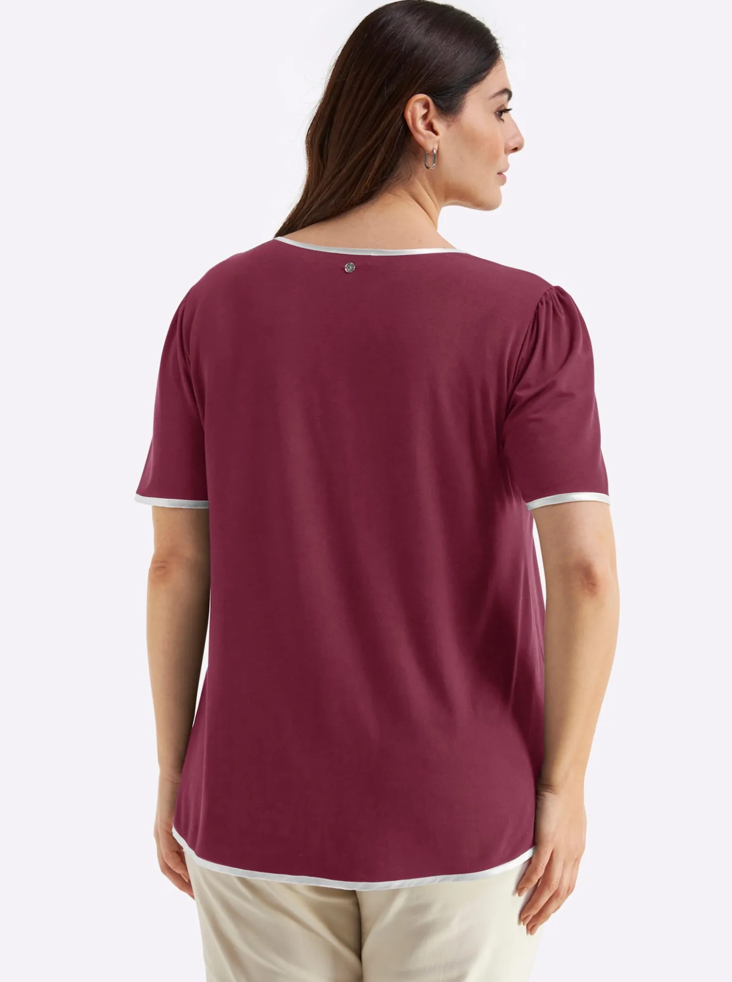 Shirt in leicht ausgestellter Form