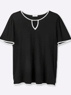 Shirt in leicht ausgestellter Form