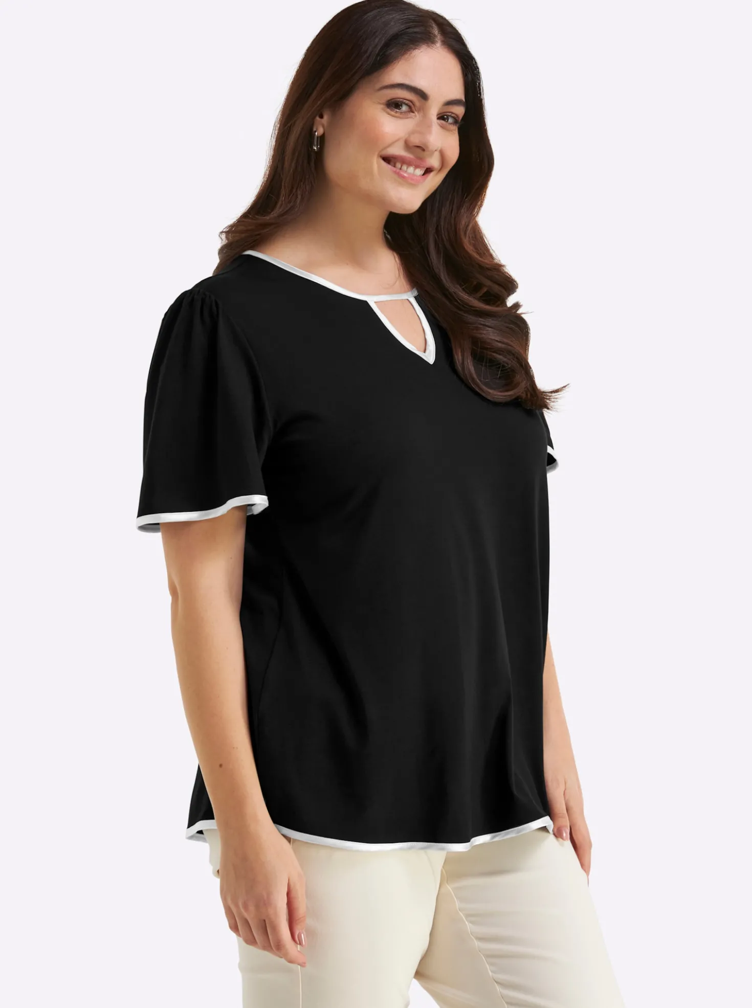 Shirt in leicht ausgestellter Form