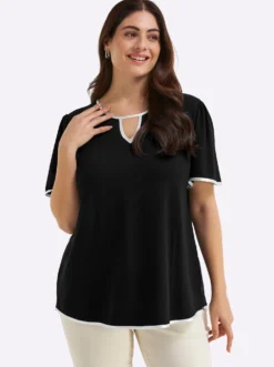 Shirt in leicht ausgestellter Form