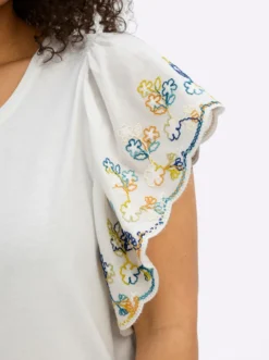 Shirt mit bestickten Flügelärmeln