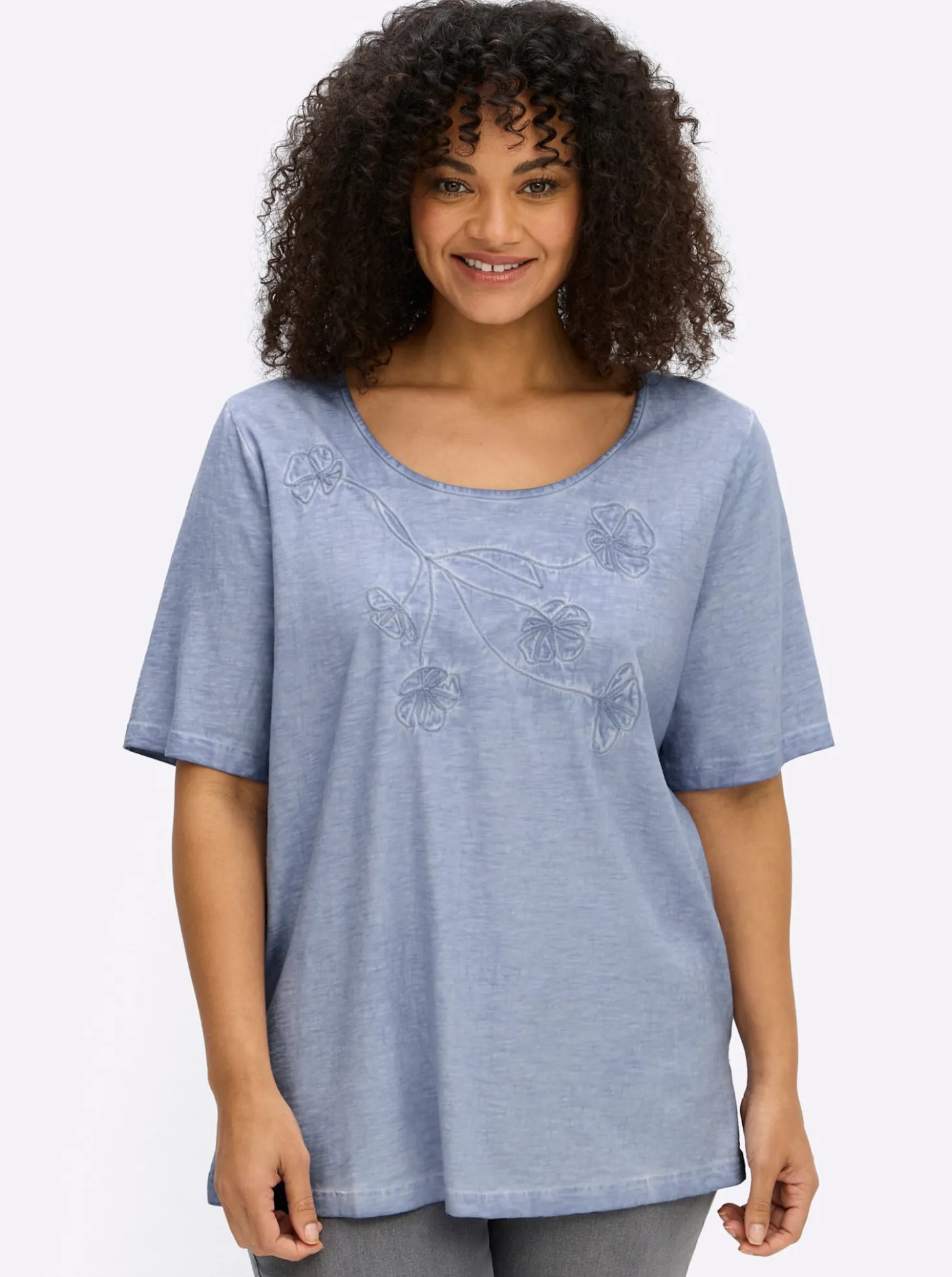 Shirt mit Blumenstickerei