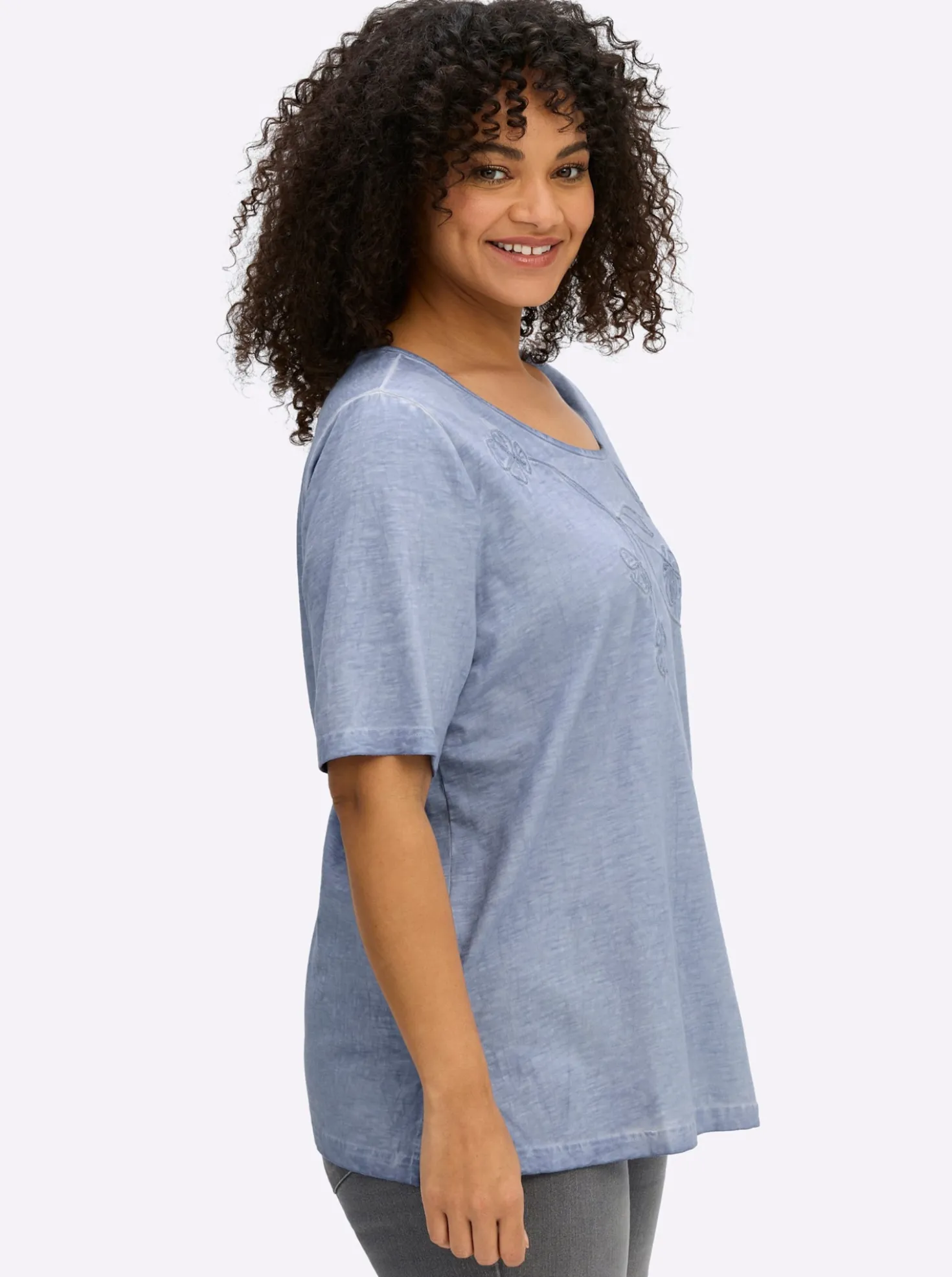 Shirt mit Blumenstickerei