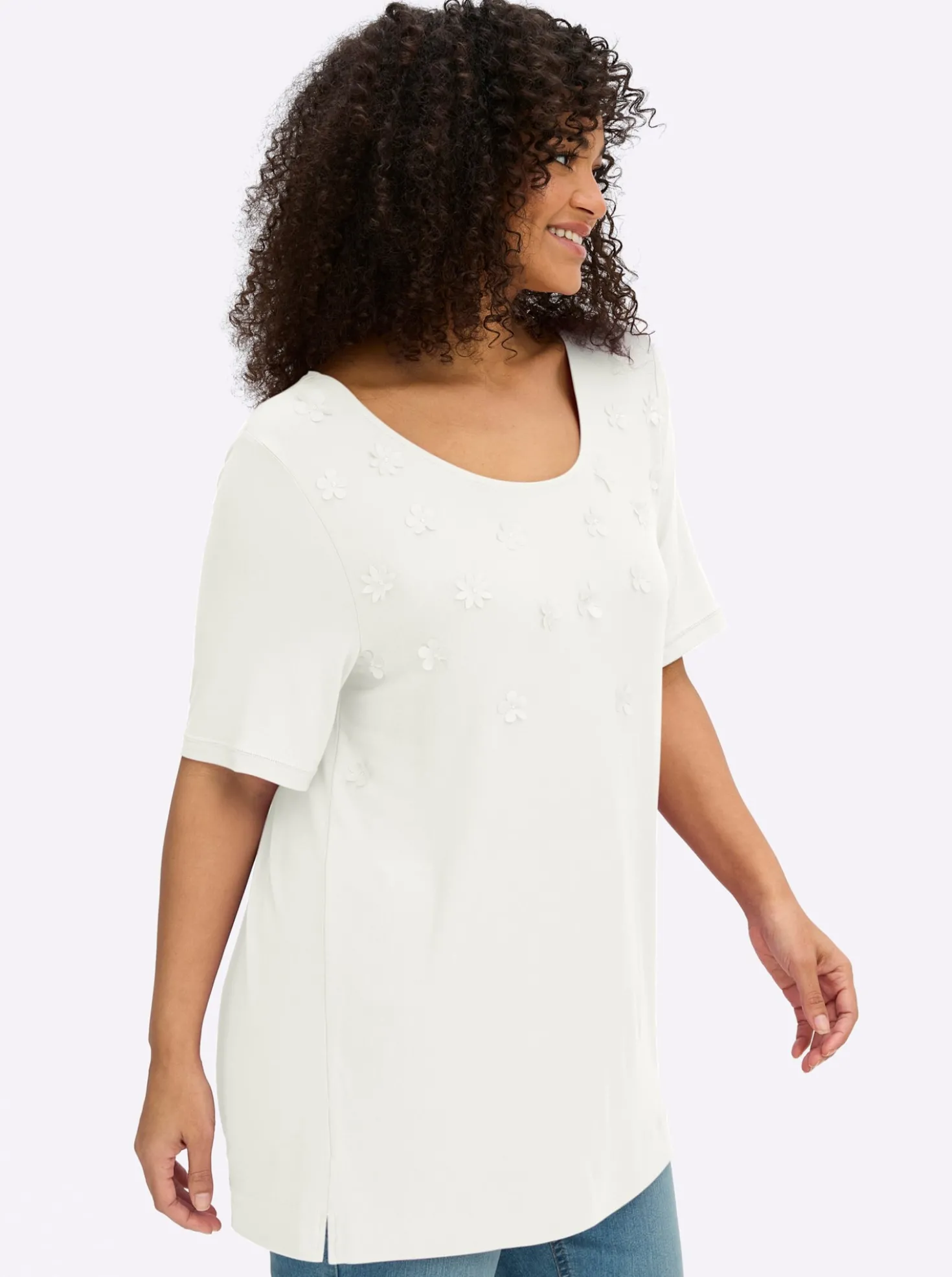 Shirt mit 3D-Blütenapplikationen