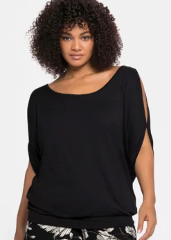 Shirt mit geschlitzten Ärmeln