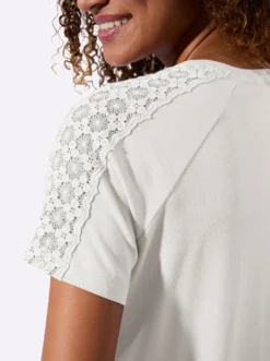 Shirt mit Spitzeneinsätzen