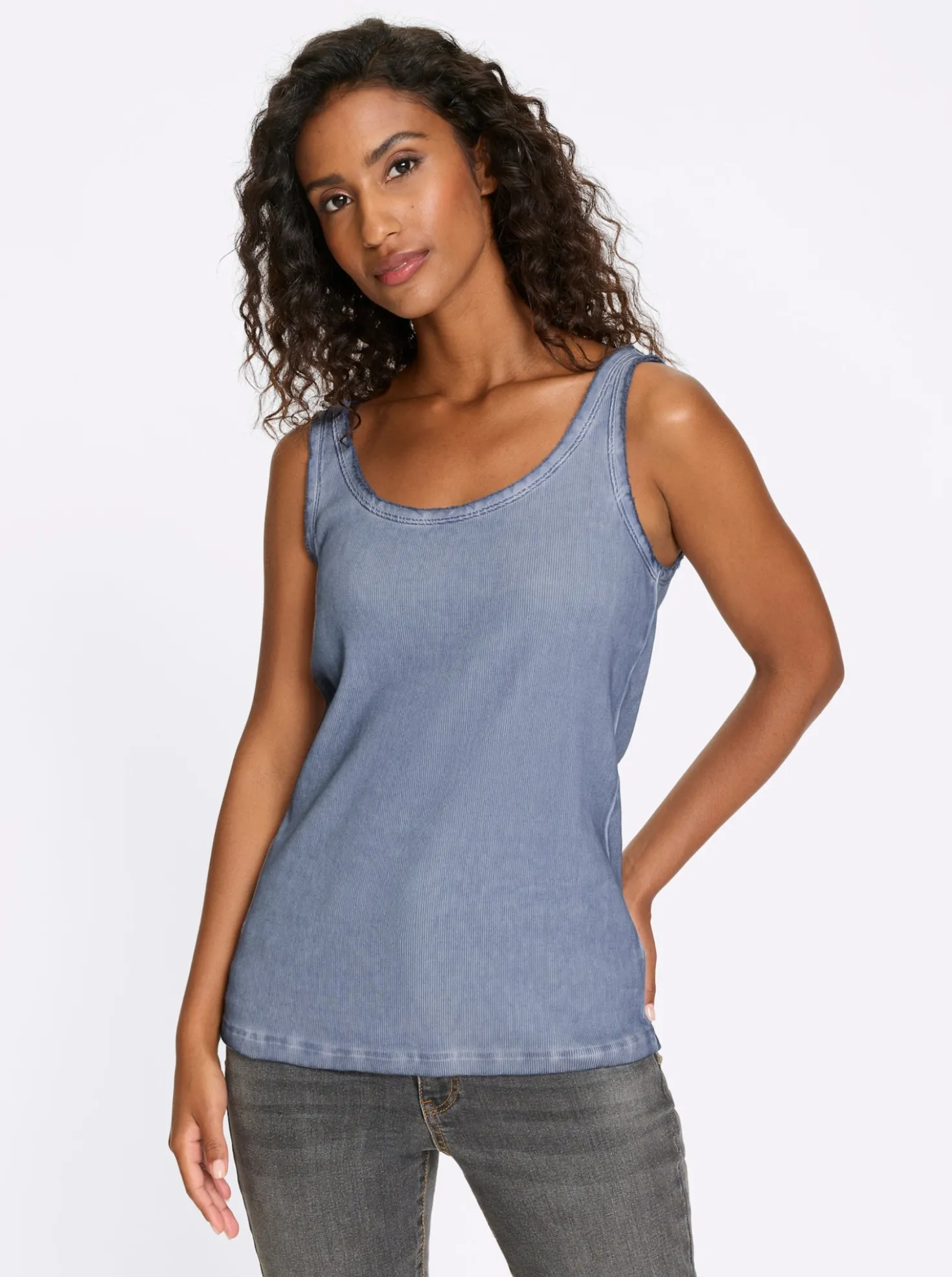 Shirttop mit kleinen Fransen