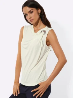 Shirttop mit Schmuckspange