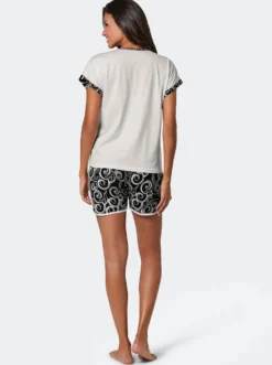 Shortys mit Allover-Druck