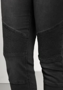 Skinny Jeans im Biker-Look