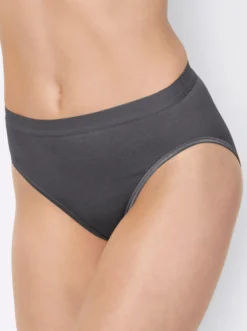 Slip mit elastischen Abschlüssen
