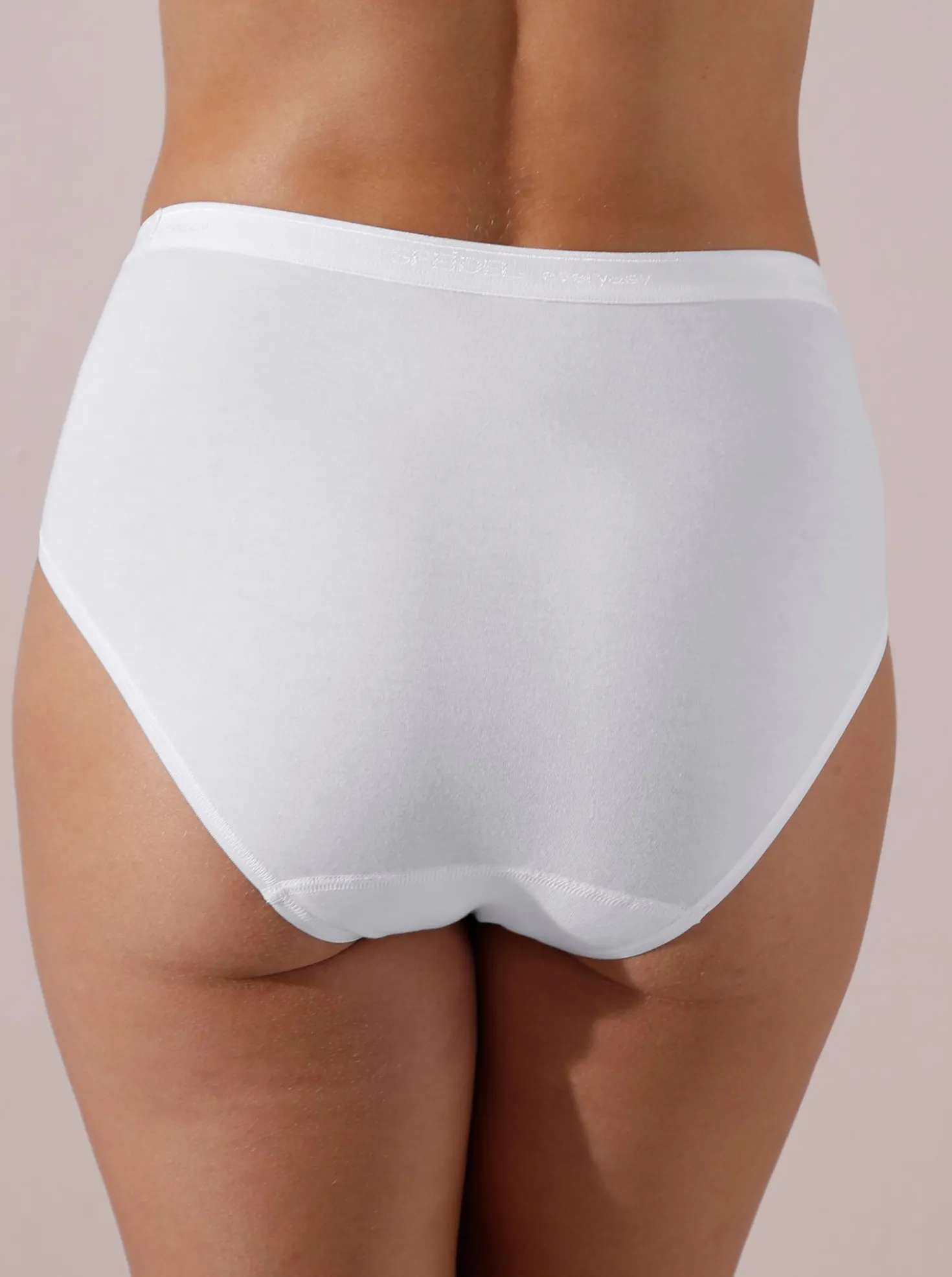 Slip mit Schriftzug am Bund