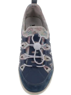 Slipper im Materialmix
