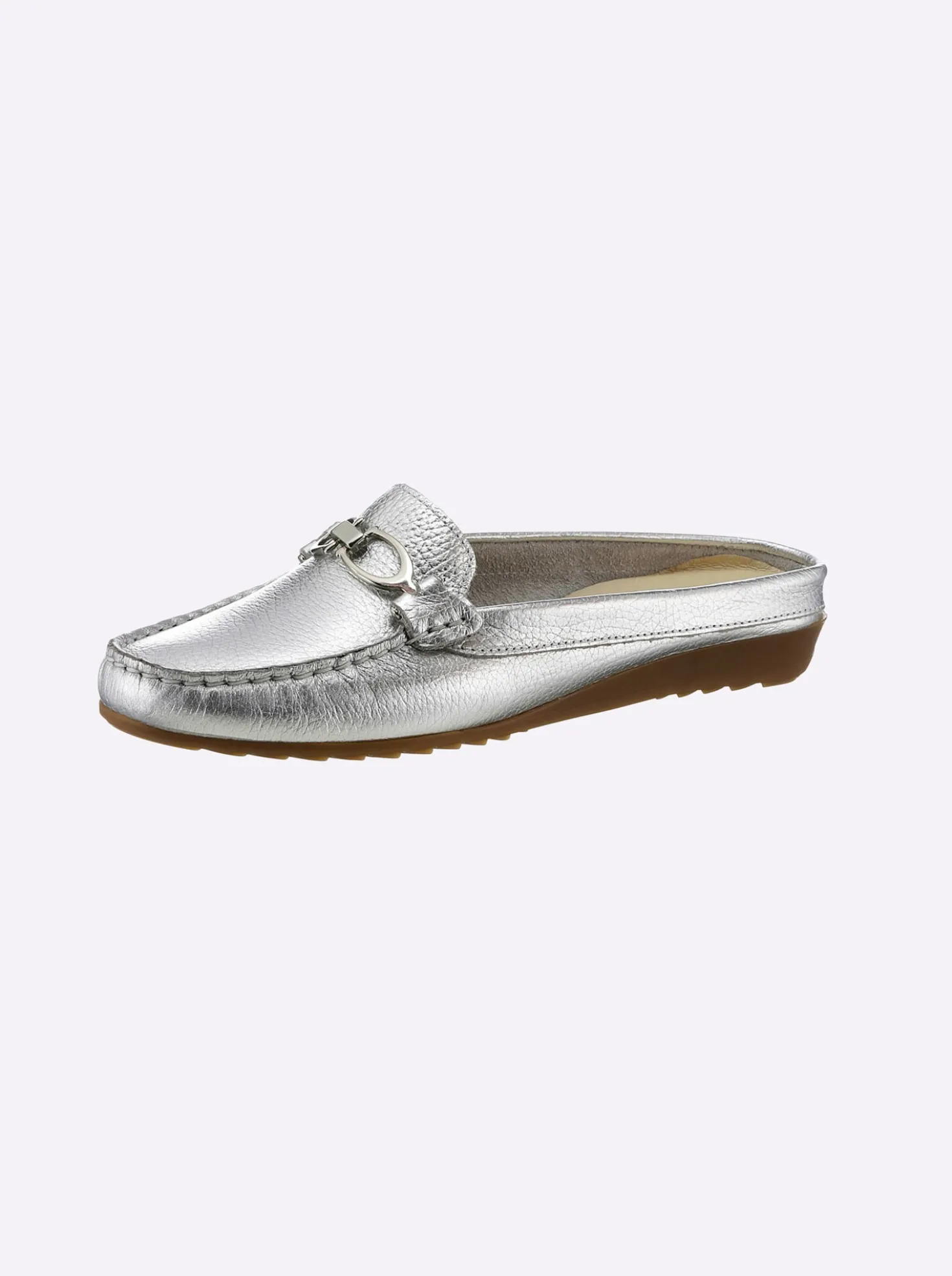 Slipper in Mokassin-Machart