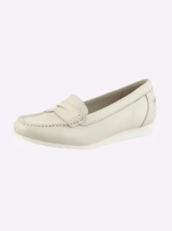 Slipper in Mokassin-Machart
