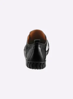 Slipper mit mehrfarbigen Details
