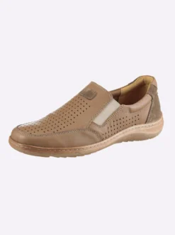 Slipper mit Perforation