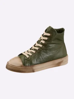 Sneaker