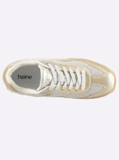 Sneaker