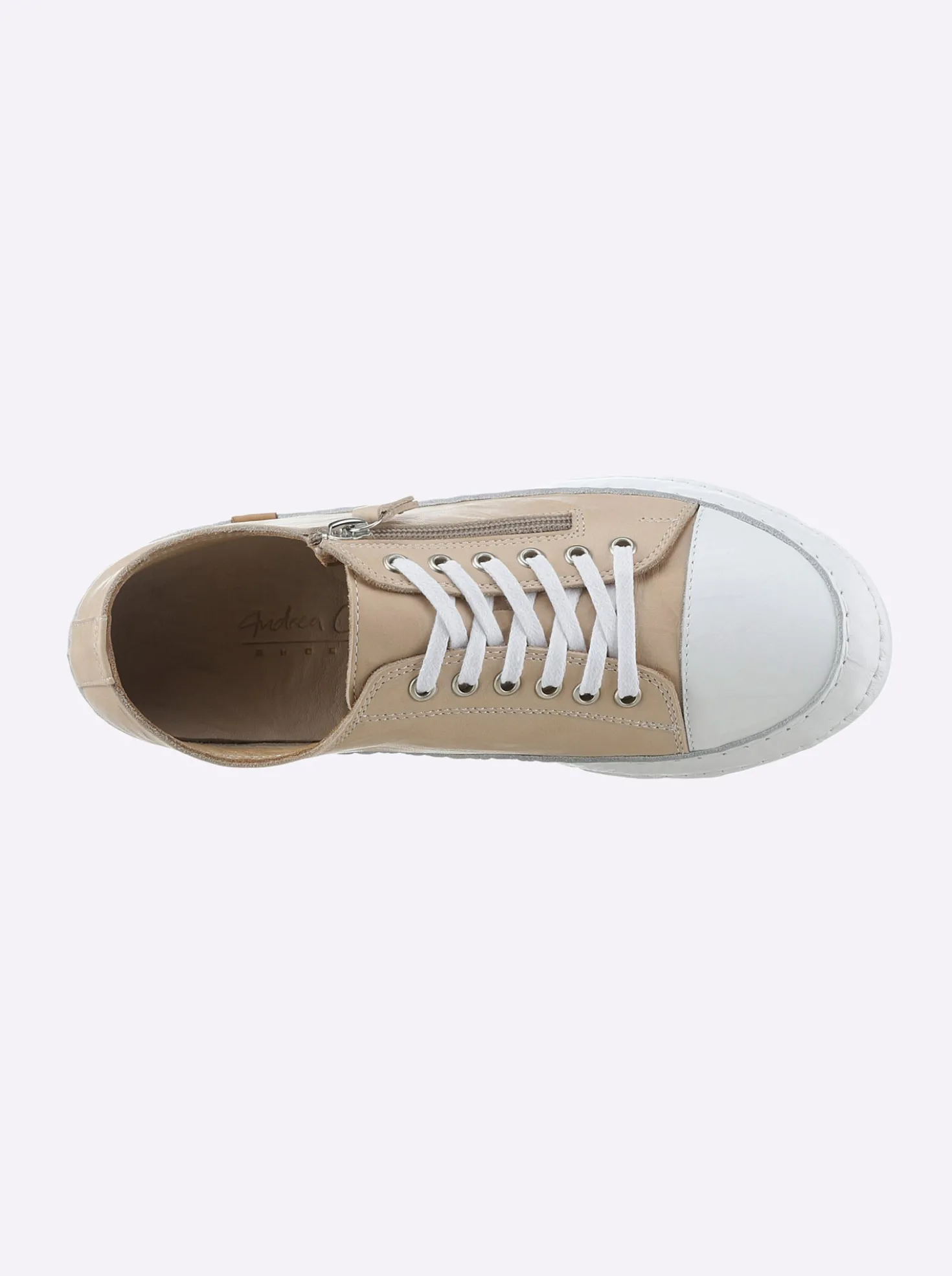 Sneaker