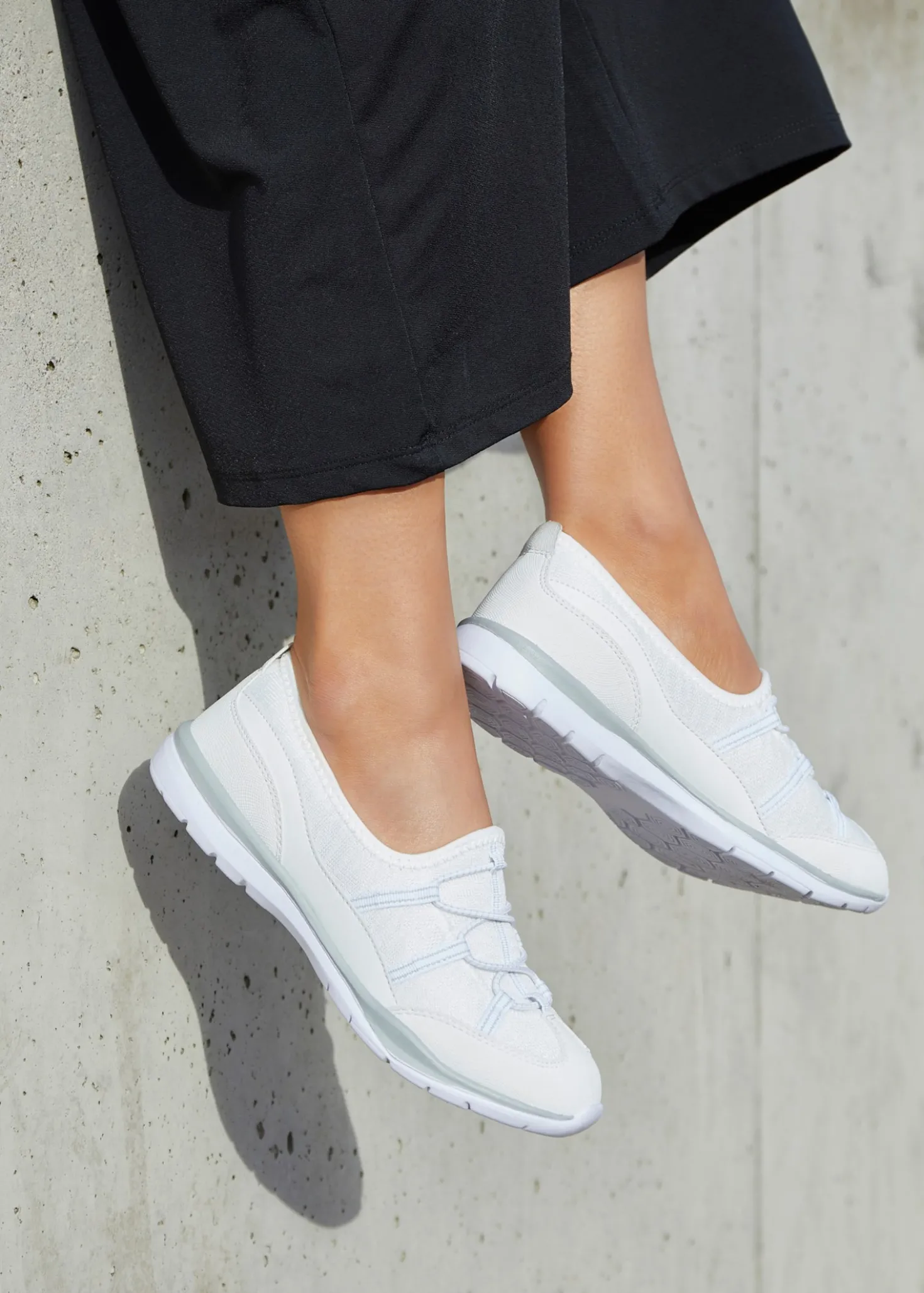 Sneaker
