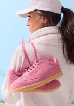 Sneaker