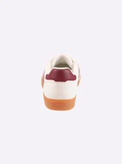 Sneaker