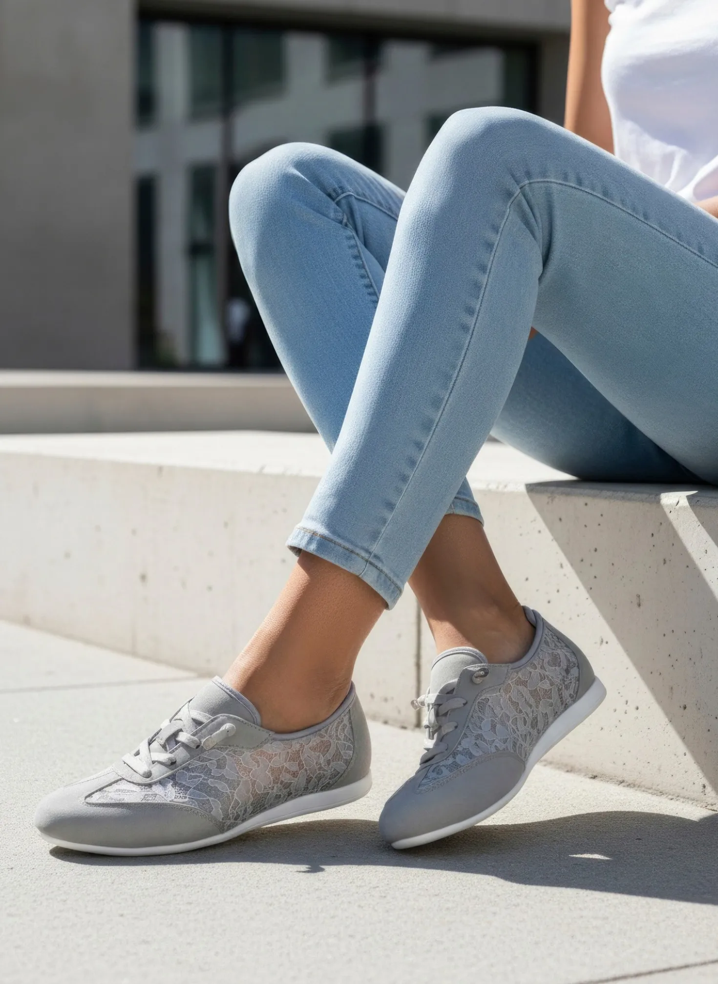 Sneaker