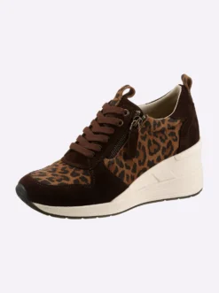 Sneaker