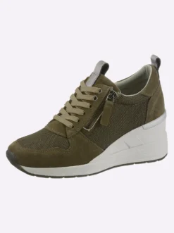 Sneaker