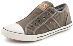 Sneaker