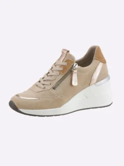 Sneaker