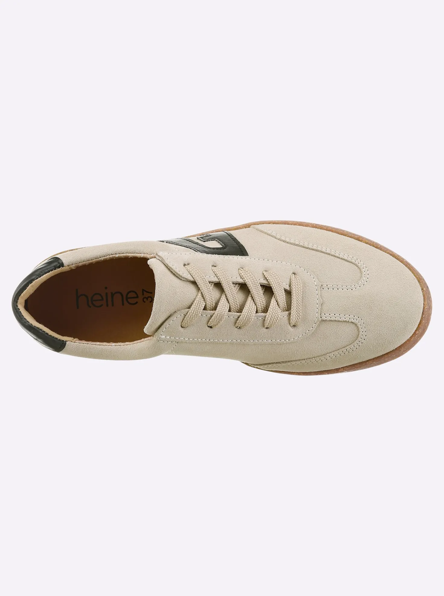 Sneaker