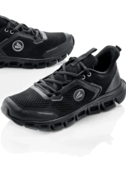 Sneaker aus Lederimitat und Textil