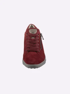 Sneaker für kräftige Füße