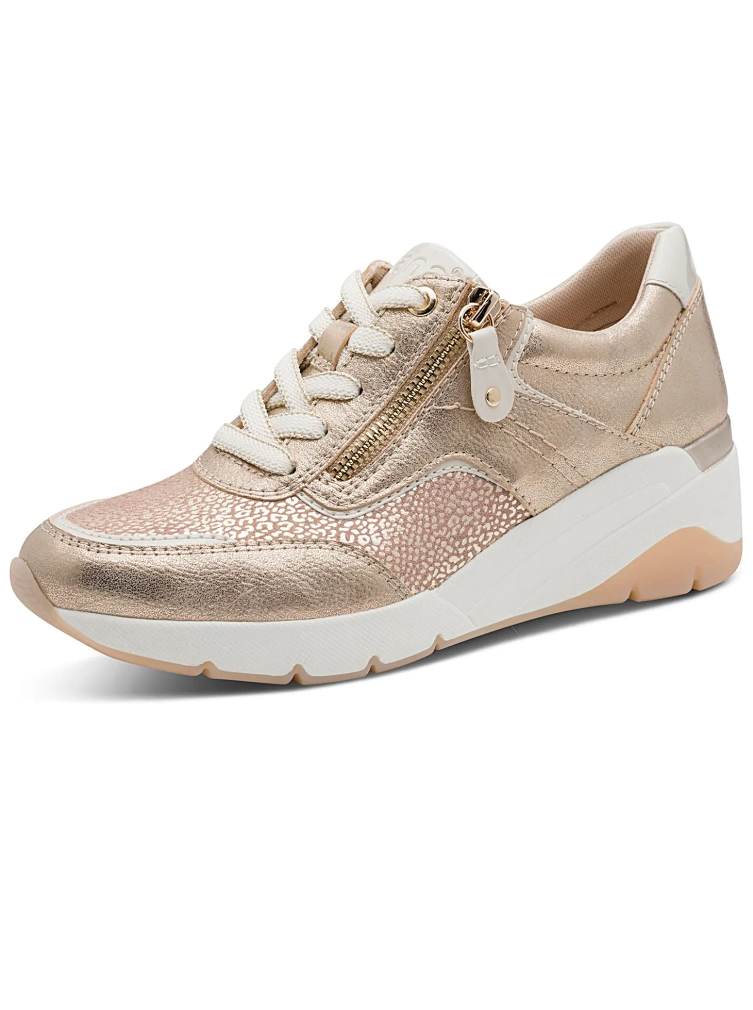 Sneaker im Materialmix