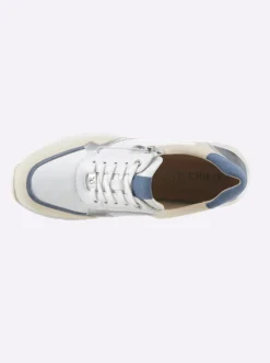 Sneaker im Mix aus Glatt- und Veloursleder