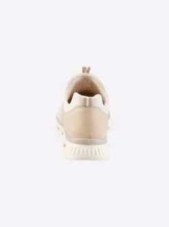 Sneaker mit leichter Sohle