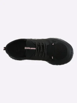 Sneaker mit leichter Sohle