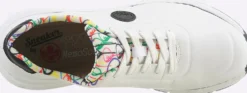 Sneaker mit Wechselfußbett