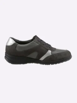 Sneaker mit weicher Polsterung