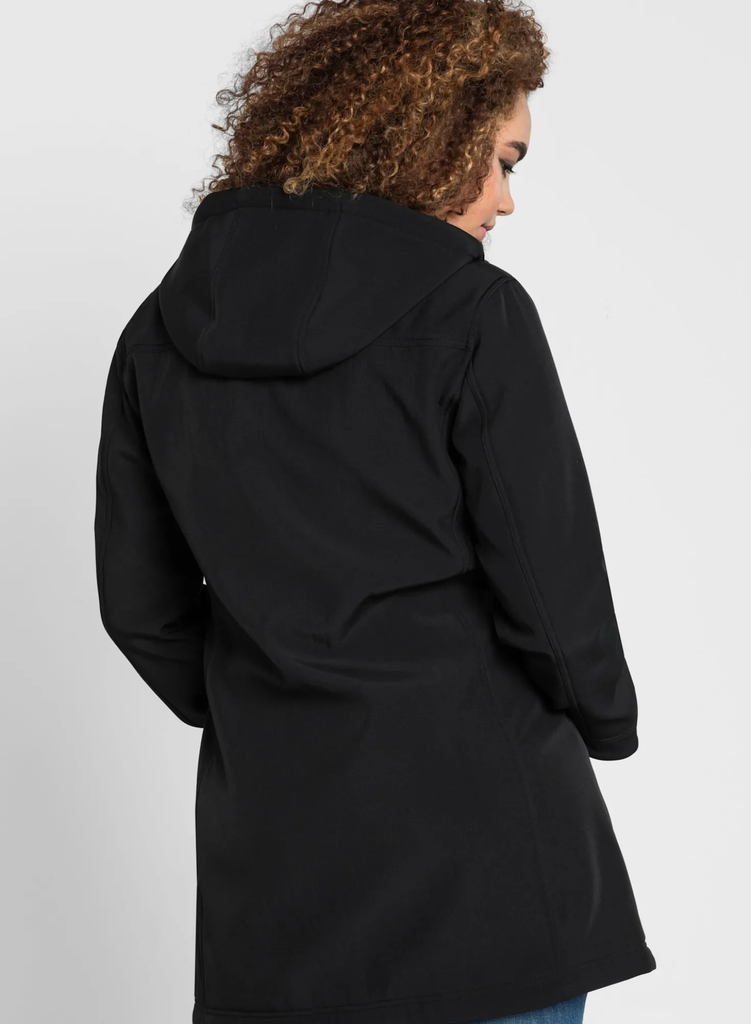 Softshelljacke mit Kapuze