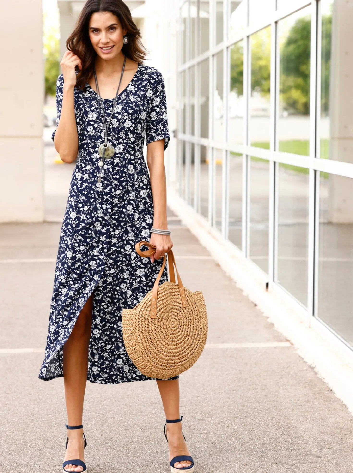 Sommerkleid mit Knopfleiste