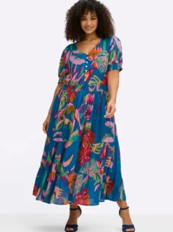 Sommerkleid mit tropischem Print