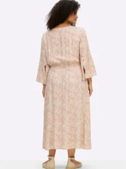 Sommerkleid mit Volantärmeln
