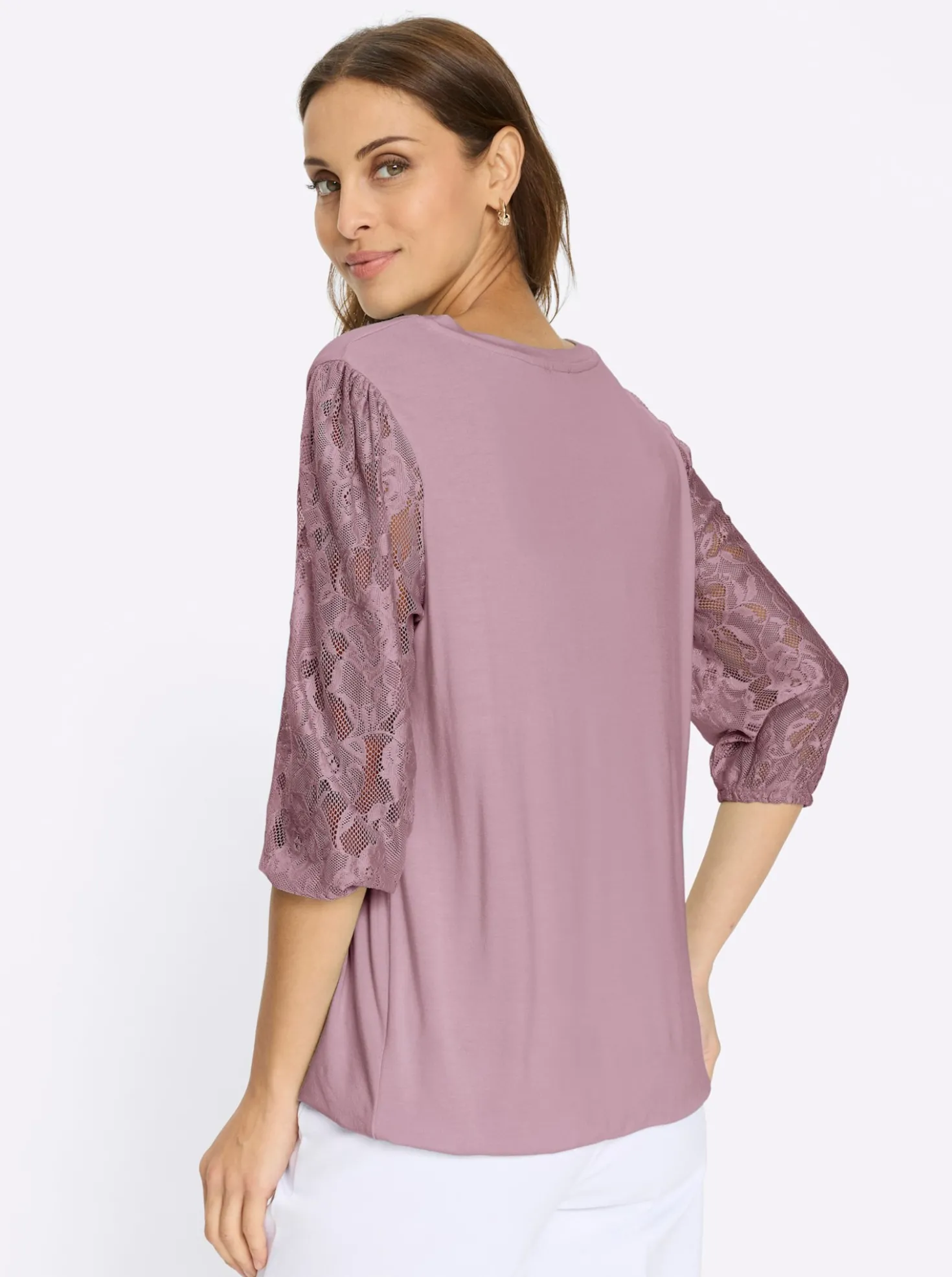 Spitzenshirt mit dezenter Raffung