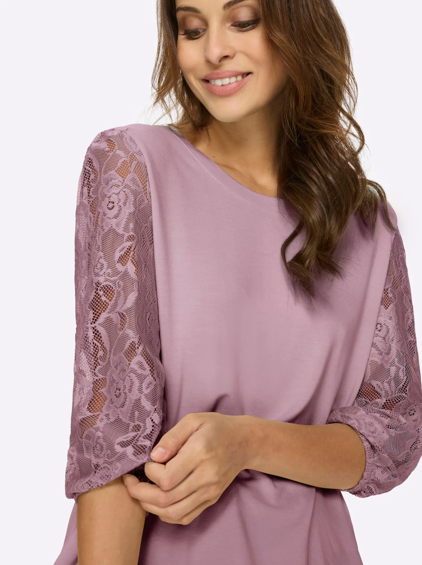 Spitzenshirt mit dezenter Raffung