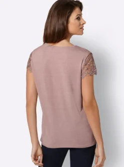 Spitzenshirt mit herzförmigem Spitzen-Einsatz