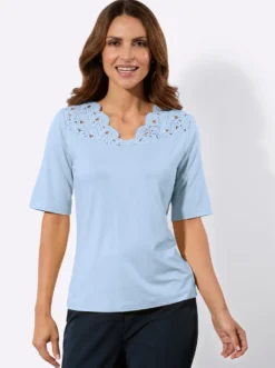 Spitzenshirt mit längerem Kurzarm